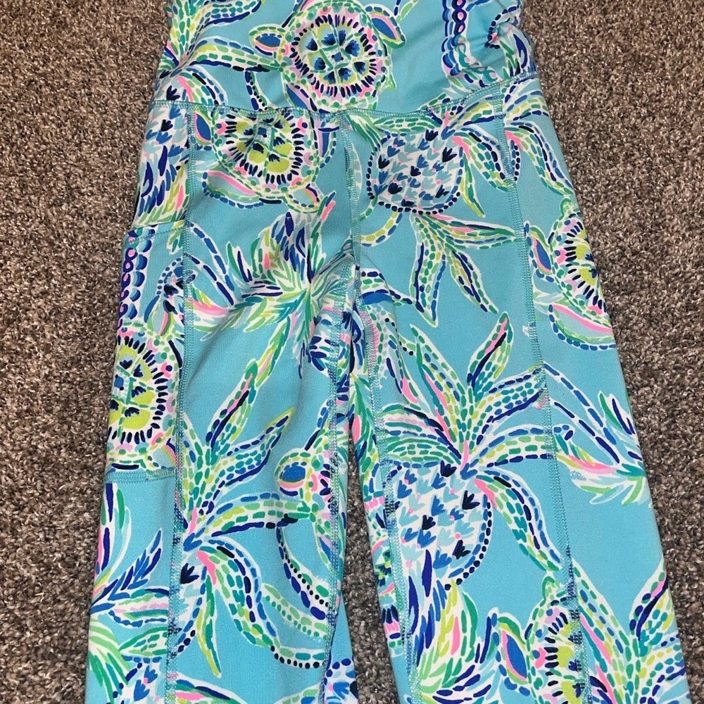Lilly Pulitzer Luxletic Weekender High Rise midi Bermuda Blue Turtle SZ Size XS - Picture 3 of 9